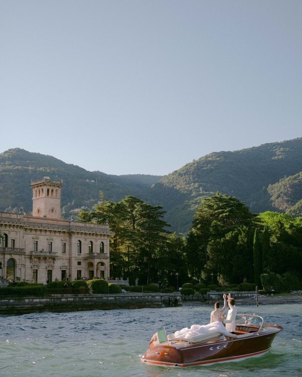 Photographers Maddy Christina