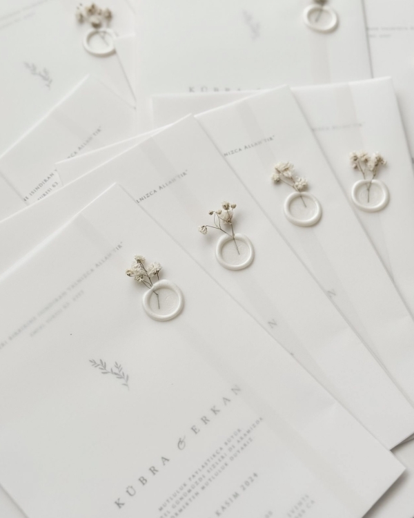 40 Wedding Invitation Ideas with Wax Seals