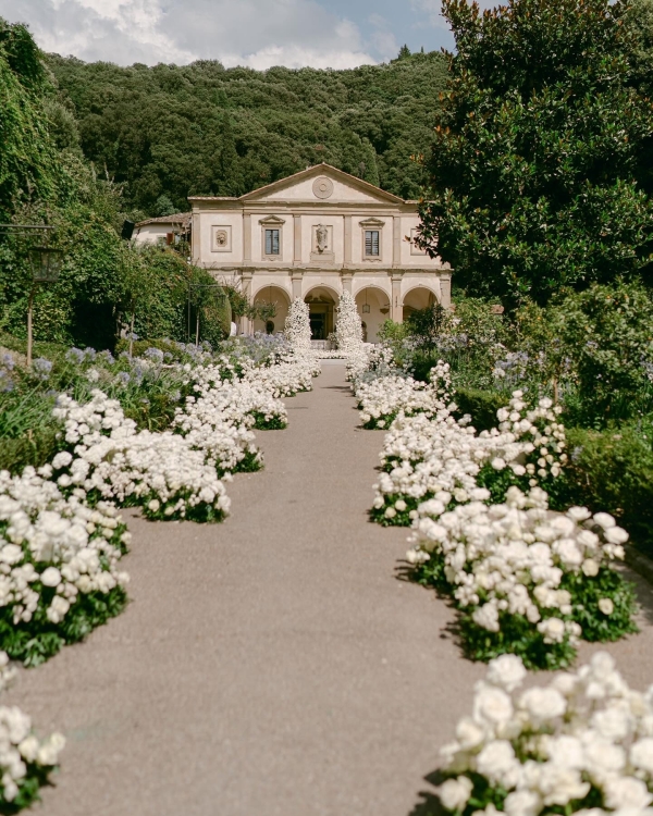 Photographers Maddy Christina