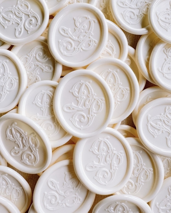 40 Wedding Invitation Ideas with Wax Seals