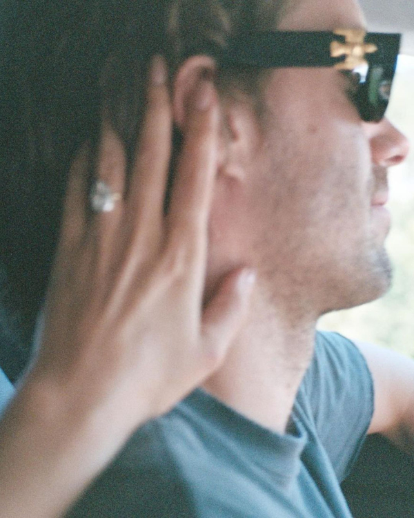 Actress Phoebe Tonkin Is Engaged