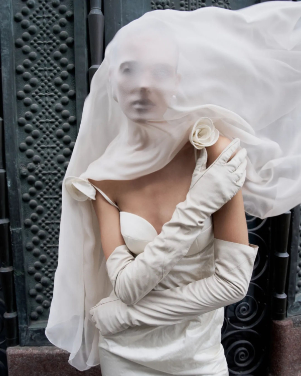 Magda Butrym's Romanticism-Filled SS 25 Collection