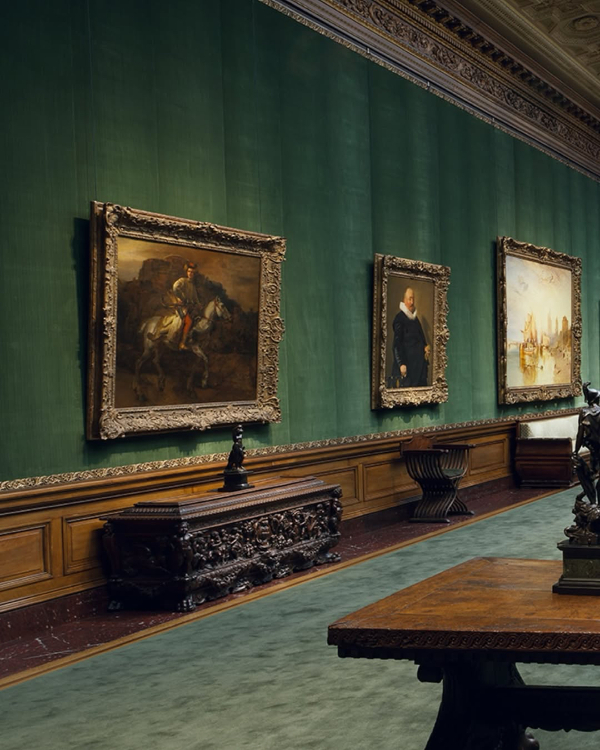 The Ultimate Guide to New York City: Our Favorite Hidden Gems & Chic Spots