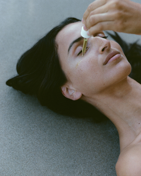 6 Techniques and Wellness Rituals to Calm Those Pre-Wedding Nerves