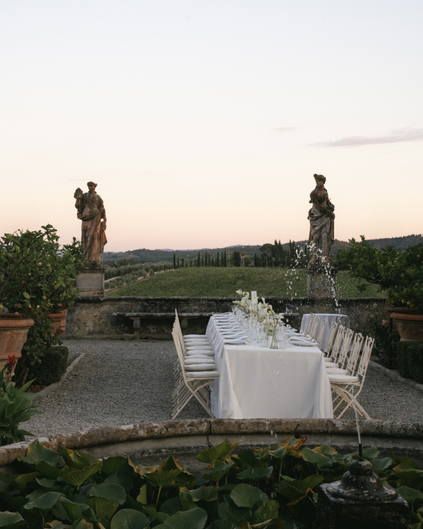 Influencer Angela Caloisi’s Tuscan Villa Wedding Was the Epitome of Cinematic Elegance