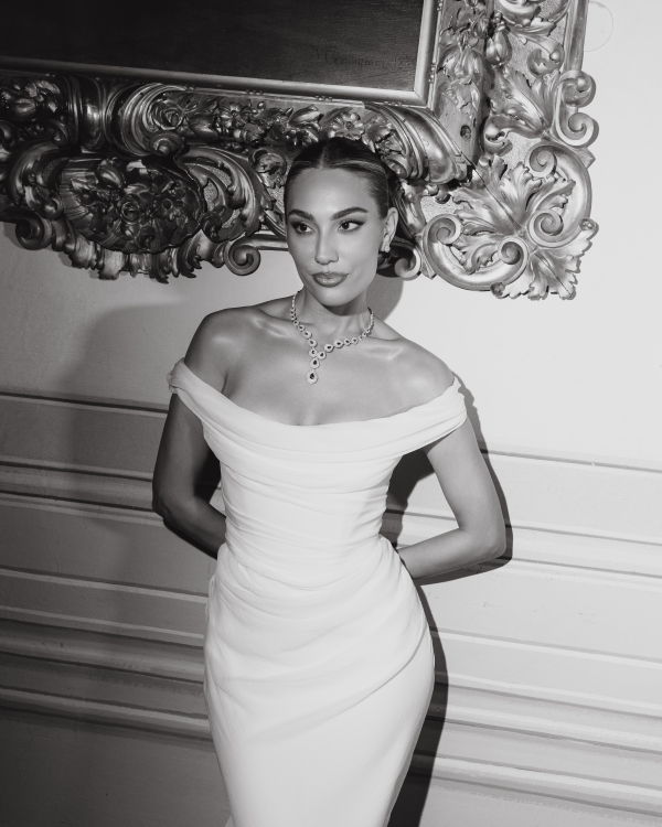 Influencer Angela Caloisi’s Tuscan Villa Wedding Was the Epitome of Cinematic Elegance