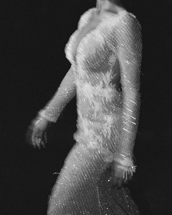 Film vs. Digital: How to Choose the Right Photography for Your Wedding