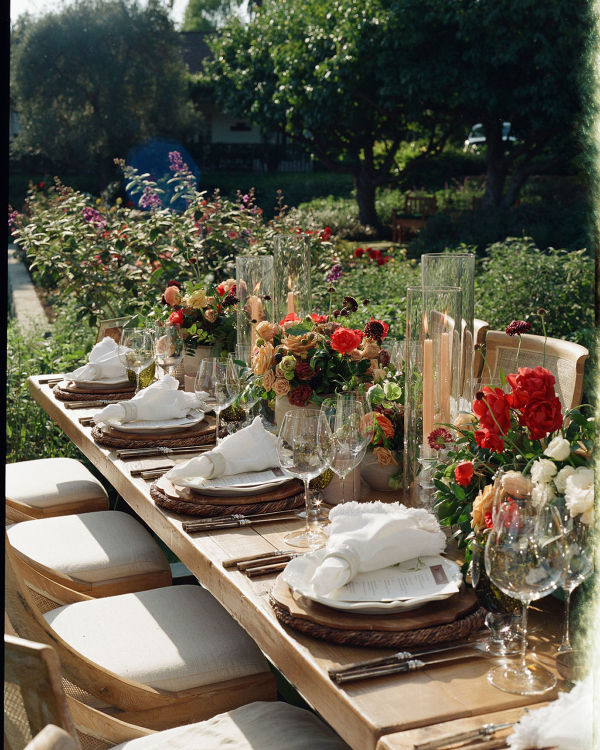 Film vs. Digital: How to Choose the Right Photography for Your Wedding