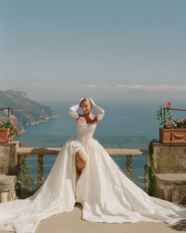 Film vs. Digital: How to Choose the Right Photography for Your Wedding