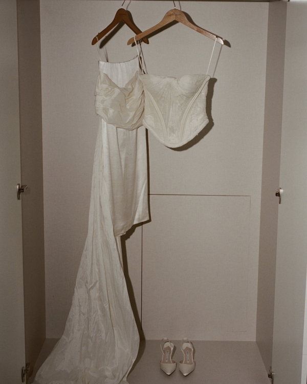 An Artistic Wedding Amongst a Hidden Stone Quarry in Provence