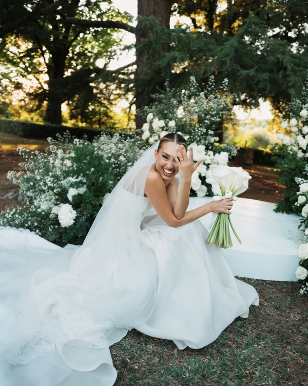 Influencer Angela Caloisi’s Tuscan Villa Wedding Was the Epitome of Cinematic Elegance