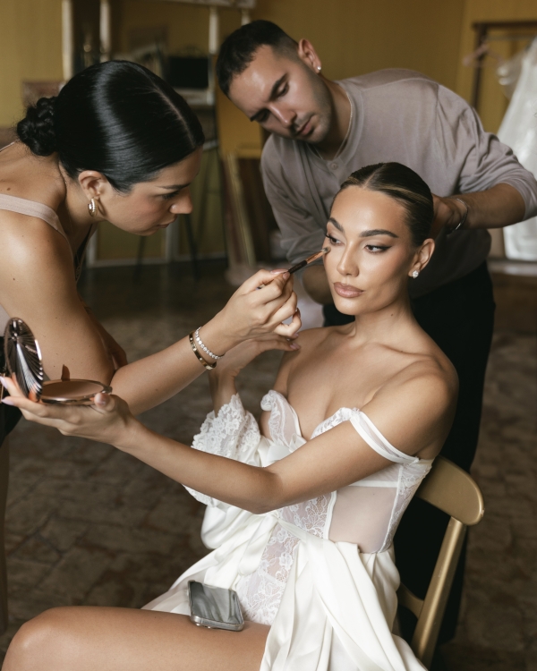 Influencer Angela Caloisi’s Tuscan Villa Wedding Was the Epitome of Cinematic Elegance