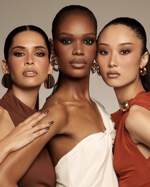 The Must-Have Makeup Products for This Fall Season