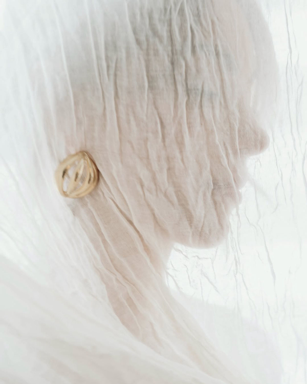 Here’s How to Add High-Fashion Edge to Your Wedding Gallery