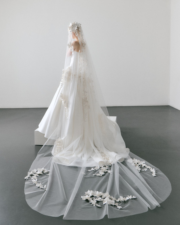 Viktor & Rolf Mariage Unveils Fall 2026 Bridal Collection