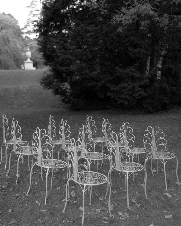 Mocha Mousse Romance