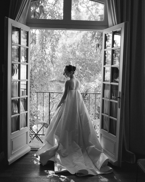 An Artistic Wedding Amongst a Hidden Stone Quarry in Provence