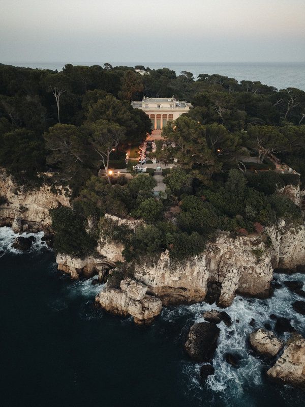 Photographers Jack Henry