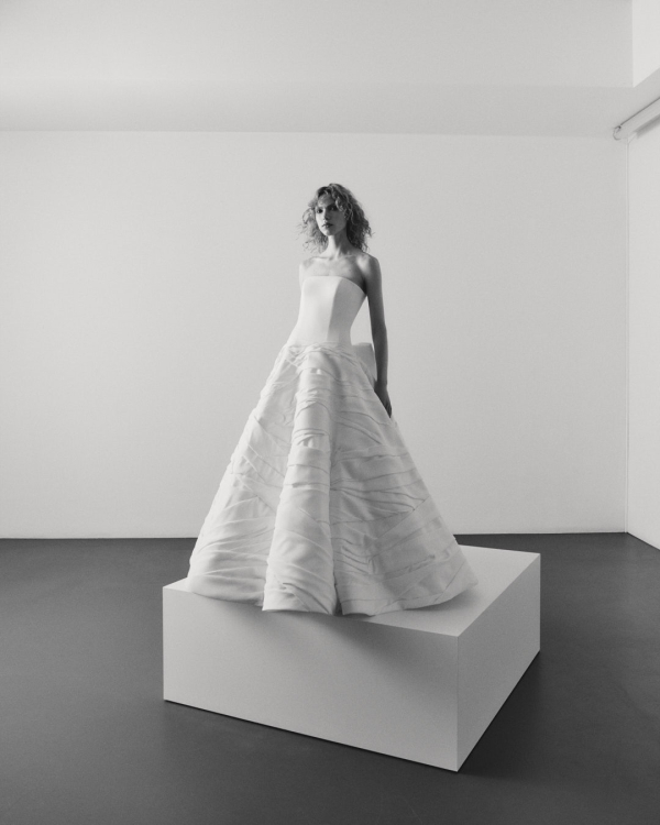 Viktor & Rolf Mariage Unveils Fall 2026 Bridal Collection