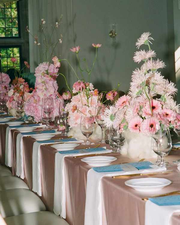 6 Colors Perfect for a Charming Winter Wedding