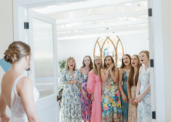 Photographers Olive and Oath