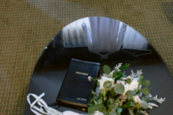 Photographers Olive and Oath