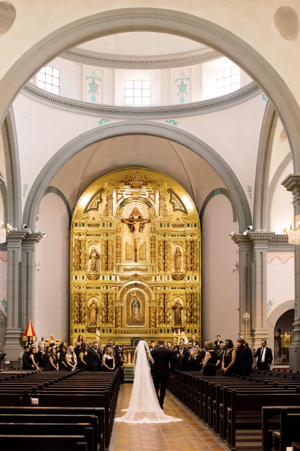 Classic Black Tie Wedding Pictures  | Sara & Devin's Black Tie Wedding in California | Photo