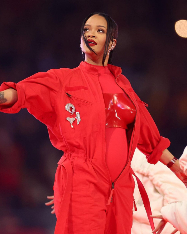 Tomato Red is the Hottest Color of Fall