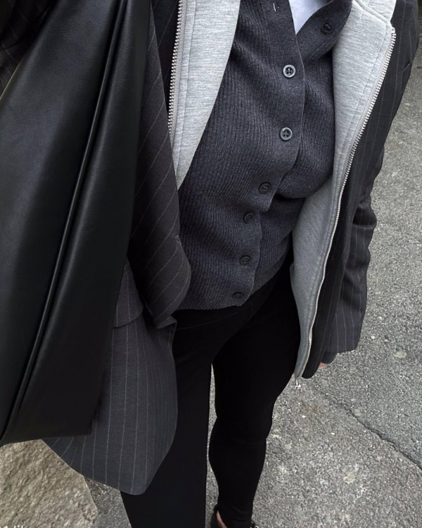 Best Winter Bridal Shower Outfits | Bridal Shower Attire for Cold Weather