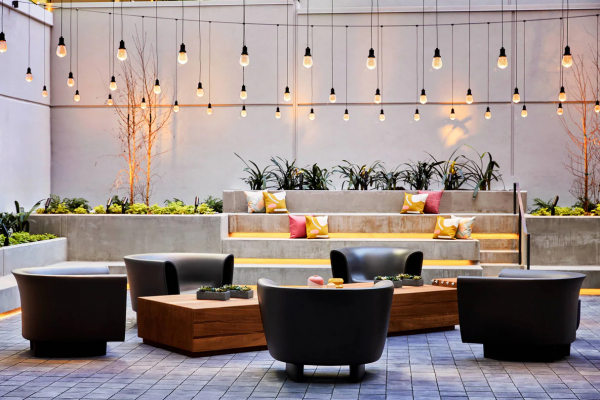 Venues The Clancy, Autograph Collection