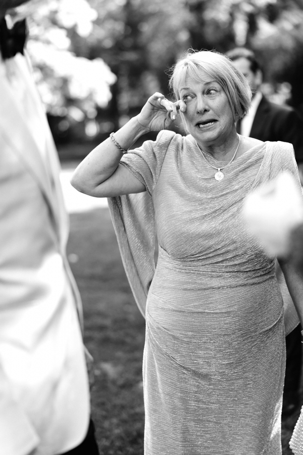 Modern Wedding in Toronto at Canoe | Interview with the Bride About Picking the Venue, Choosing Outfits, and Dealing with Planning Challenges