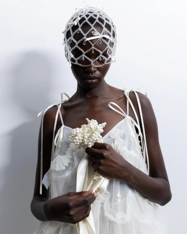 7 Best Shows from London Fashion Week SS24 — photo 2