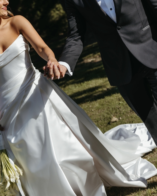 A Romantic Wedding in the Australian Countryside