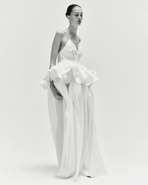 70 Looks from the SS25 RTW Runways for the Fashion Bride