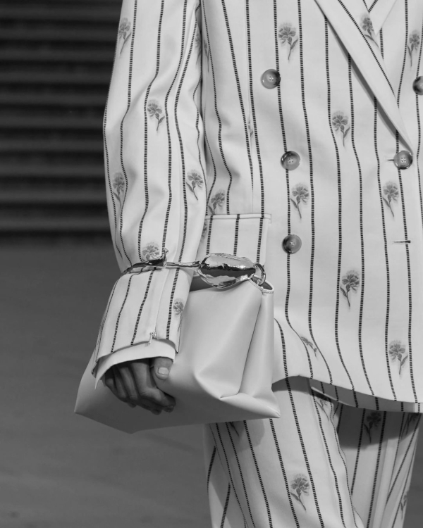 70 Looks from the SS25 RTW Runways for the Fashion Bride