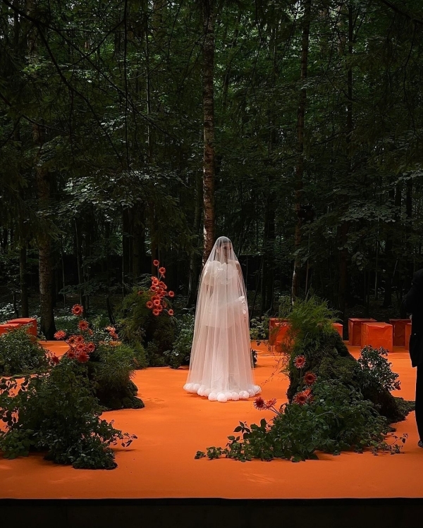 Beautiful Flower Altar Arrangement Ideas