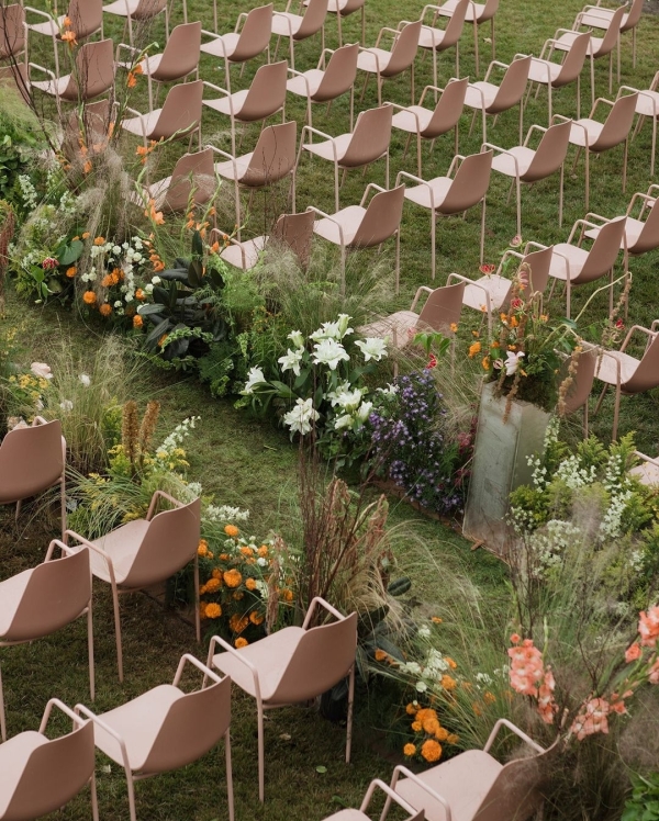 Beautiful Flower Altar Arrangement Ideas