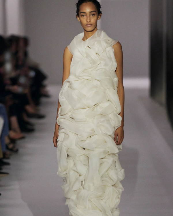 70 Looks from the SS25 RTW Runways for the Fashion Bride