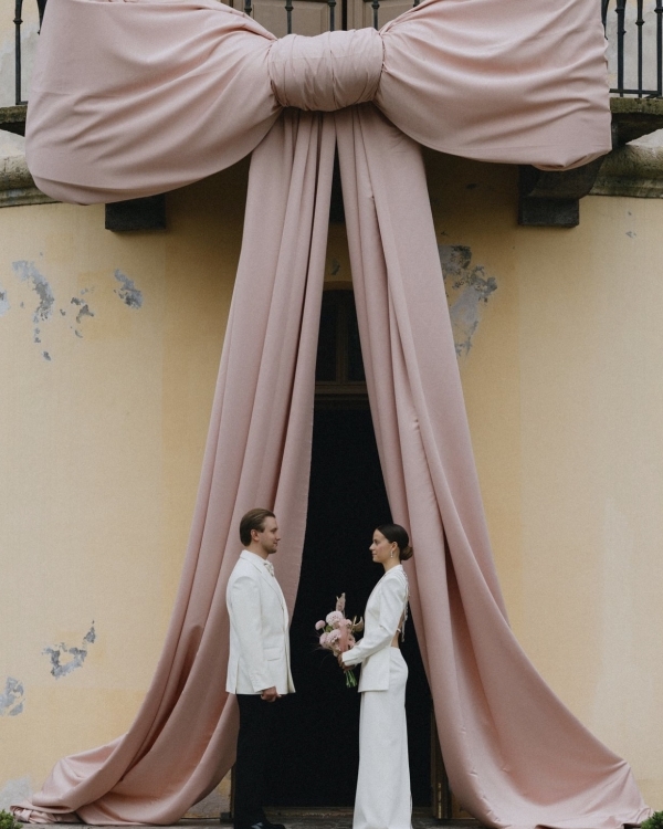 30 Ceremony Backdrop Ideas | Creative Ideas For Your Ceremony Background