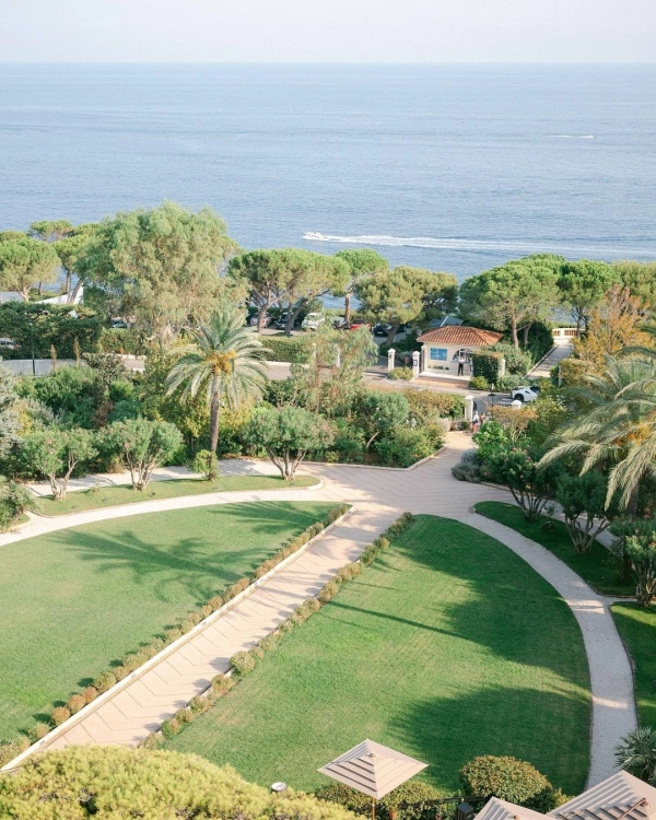 15 Spectacular Seaside Venues in Europe — photo 2