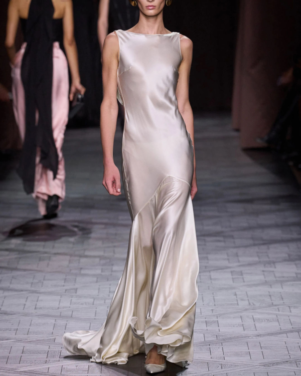 70 Looks from the SS25 RTW Runways for the Fashion Bride