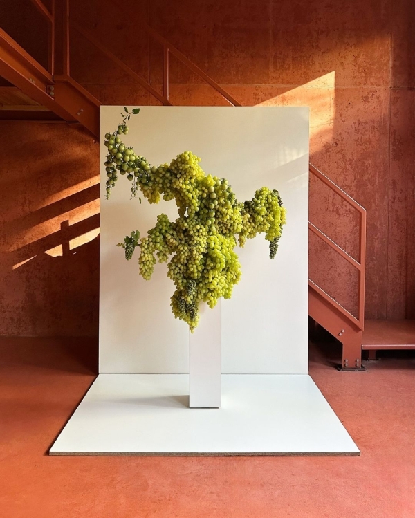 Beautiful Flower Altar Arrangement Ideas