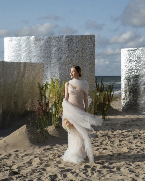 Beautiful Flower Altar Arrangement Ideas