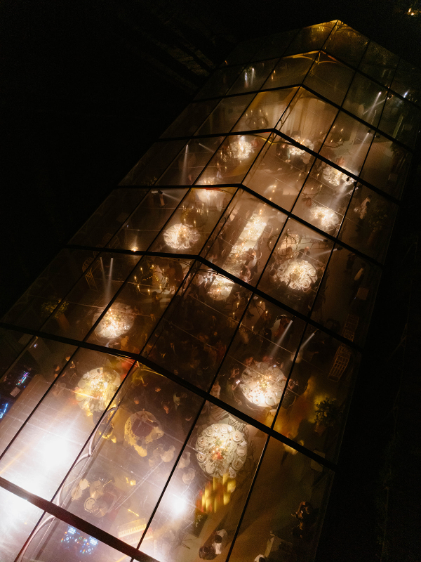 Photographers Sam & Larissa