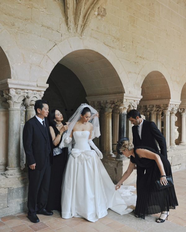 Influencer Xiayan Guo's Cinematic Abbey Wedding in Southern France