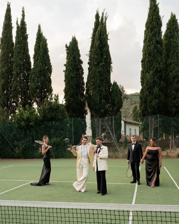 When to Book Wedding Vendors: The Complete Month-by-Month Timeline