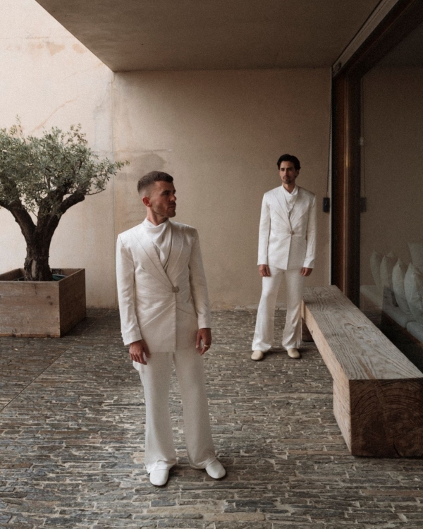 A Bold Botanical-Inspired Wedding Amongst Brutalist Architecture in Portugal