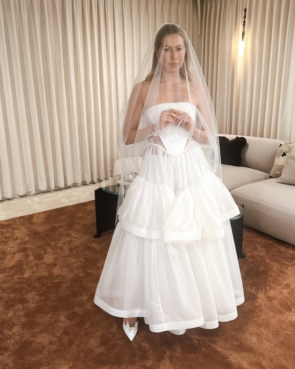 15 Best Bridal Stylists Around the World to Curate Your Dream Wedding Wardrobe