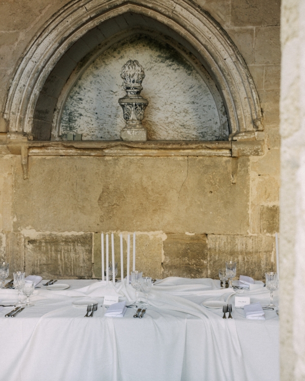 Influencer Xiayan Guo's Cinematic Abbey Wedding in Southern France