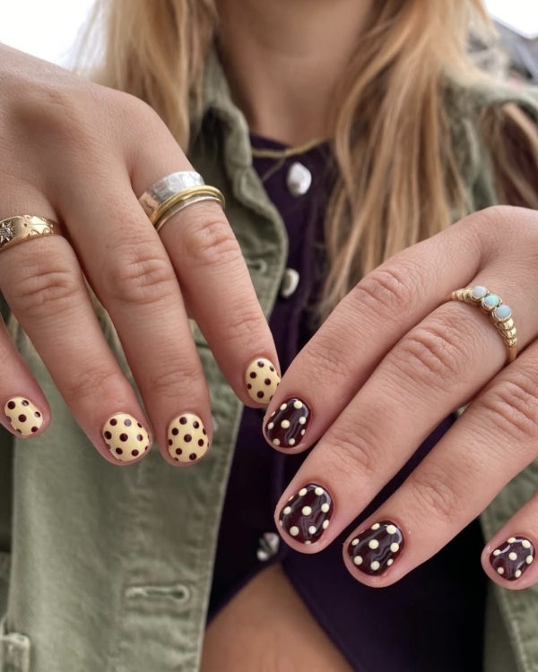 40 Trendy It-Girl Nail Designs to Inspire Your Next Appointment
